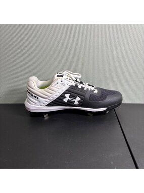 Men’s Under Armour Oregon Ducks Team Issued Metal Cleats 3021711‑001 10.5